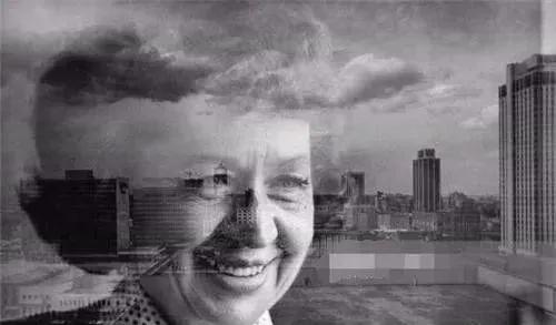 「丘吉尔」比袁天罡还牛的美国占星师，死前这样预言中国，网友：泄露天机了？