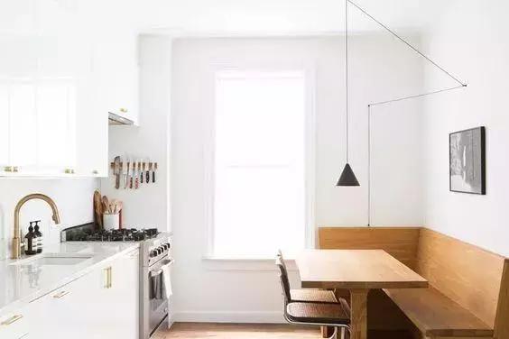 「」什么?家里也能弄卡座,还能和飘窗结合,简直是小户型的福音!