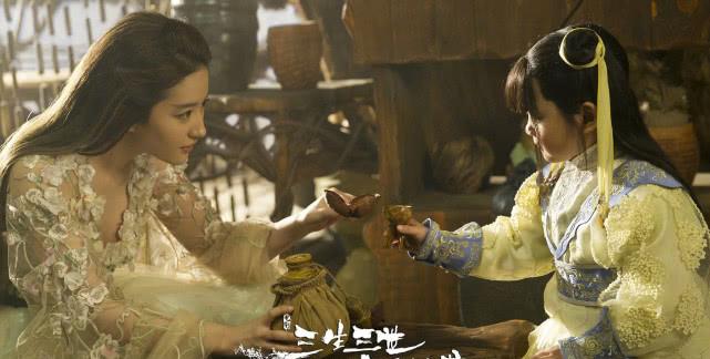 『三生三世枕上书』《三生三世枕上书》还没有完结，电影海报就来了，主演换人吗？