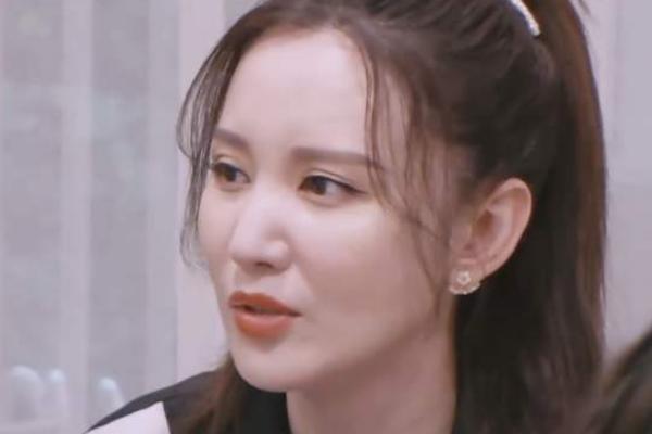 张萌|《浪姐》张萌成最大赢家？节目还在播，就已经拐走一位姐姐拍戏