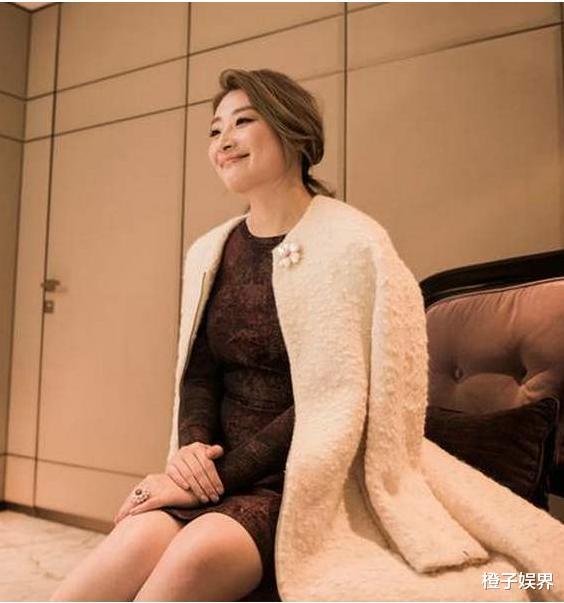 橙子娱界|宗馥莉：身价超30亿，38岁仍未嫁，父亲宗庆后公开征婚