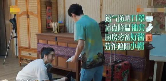 [薇娅]继《王牌》后，薇娅现身《向往的生活》，网友：看见她就不想看了