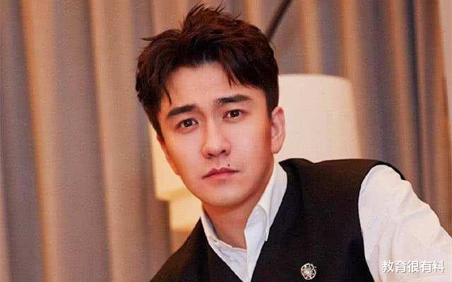 #考试#秀智商？某明星直播自爆高考作弊，殊不知组织高考作弊会判刑！