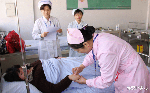 |报考专科的考生注意，选择这5大专业，就业率高达98%，月收入还高