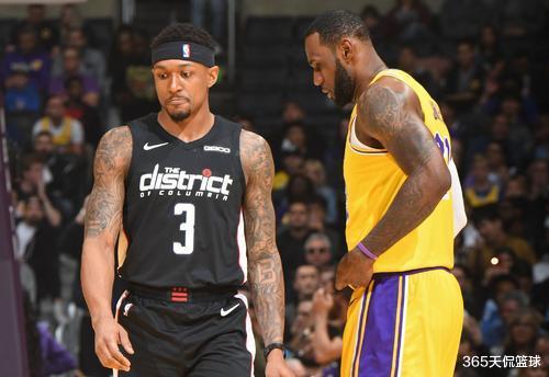 【比尔】比尔去篮网？别傻了，他与欧文，KD不搭配！湖人才是他最好的选择