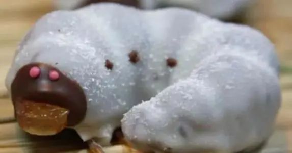 蛋糕|看了就“难下嘴”的4种奇葩零食，图3让男生羞涩，图4吓得扔掉