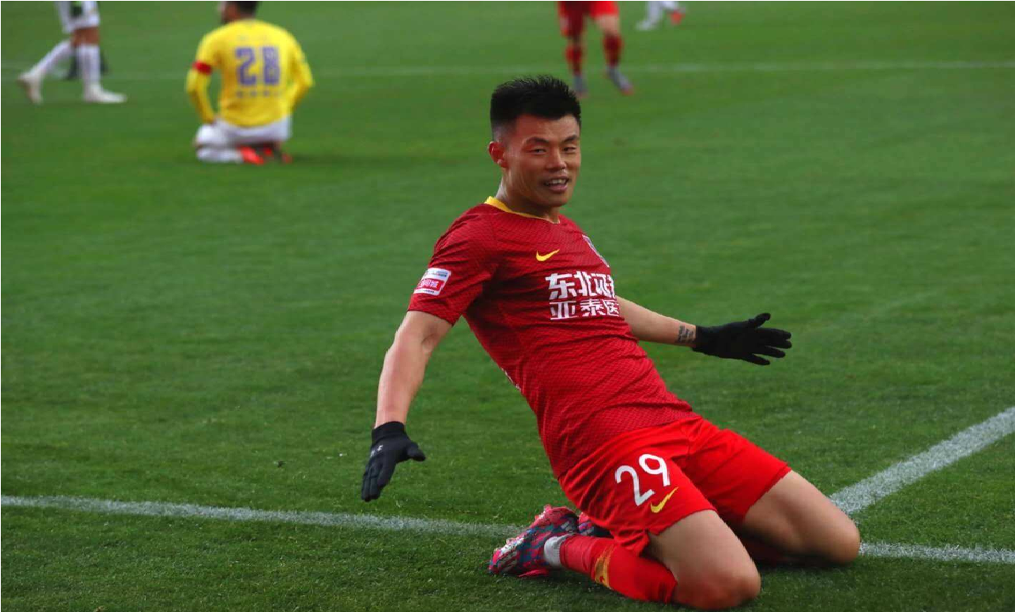 杭州|8场9球！连续两场戴帽创5大纪录，今年中国本土射手王诞生