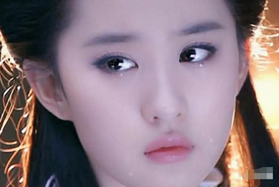 [刘亦菲]?   108斤刘亦菲和88斤宋轶撞衫, 终于知道体重和颜值的重要性了