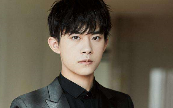 『华晨宇』明星热度排行榜:王一博第九,华晨宇第五,蔡徐坤第四,第一是他?