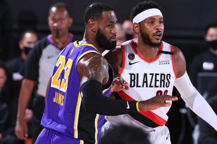 湖人队|詹姆斯又历史第一!安东尼6中6单抗湖人!8年啊!他俩终于爆了