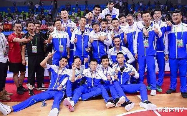 辽宁男篮：辽宁男篮打造梦之队！周琦之外还有惊喜 郭士强不夺冠就下课？