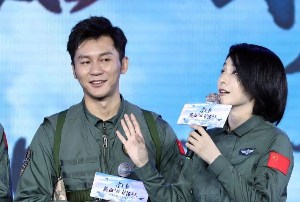 李晨:内地票房破3.2亿,范冰冰零片酬出演,李晨为何复制不了吴京的成功?