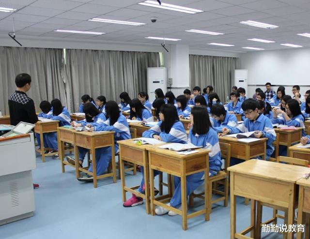 物理|新高考模式第一年，同学们应该如何选科？班主任：尽量别选这3组