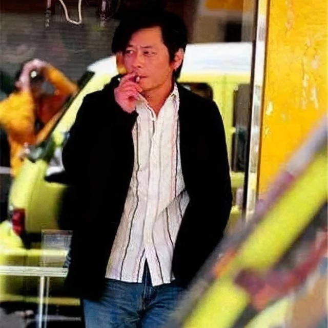 王杰|乐坛浪子“王杰”：到底是谁毒哑了他的嗓子？