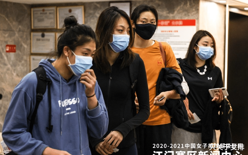 颜妮|二八连线重出江湖，颜妮大马金刀显豪迈，对决朱婷胜负难料