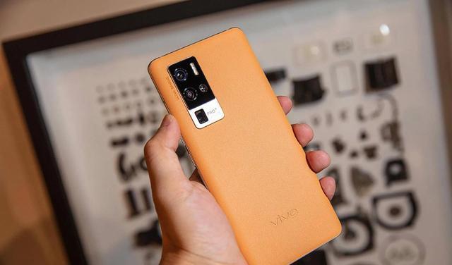 vivo|vivo发布最新旗舰，12+256GB运行内存，骁龙865芯片，机皇配置！