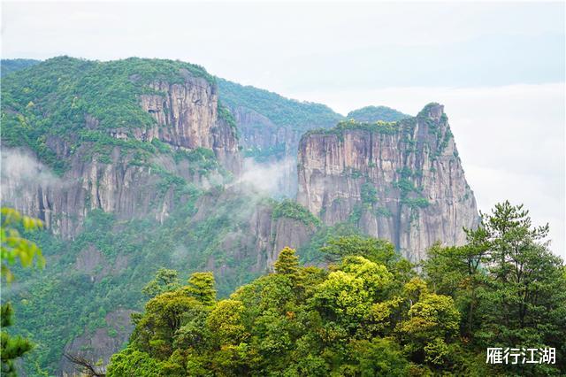 【上海市】浙江最有仙气的山,常年云雾缭绕,悬崖上的蝌蚪文至今是千古之谜