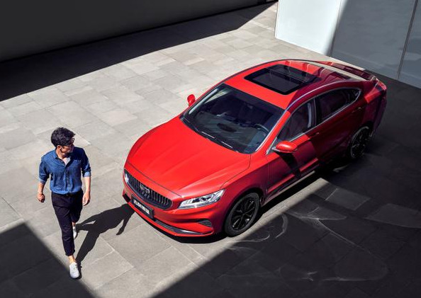 吉利博瑞|辣评吉利博瑞:1.8T高配颇具性价比,1.5T旗舰不如买雅阁