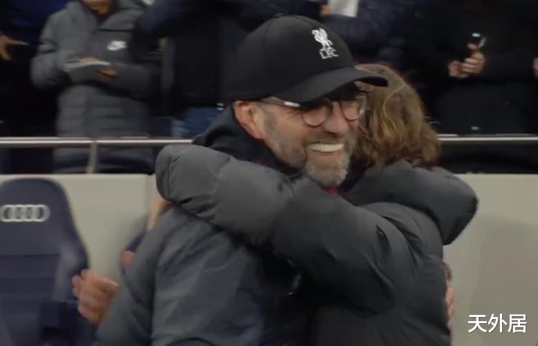 利物浦：官宣！利物浦冲冠时间定了，凌晨2点，或见证30年历史性首冠