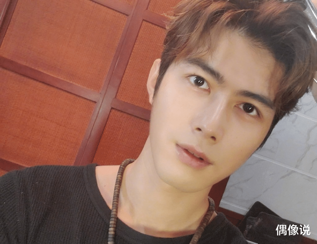 张雨绮▲周扬青一个小网红，为何值得张雨绮、陈学冬、郑爽出面？