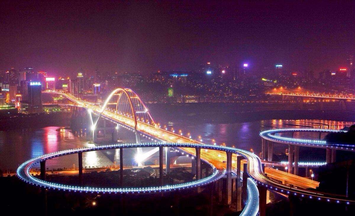 文物▲重庆渔民捞到90公斤铁柱子,以65元卖给废品站,专家:价值三个亿