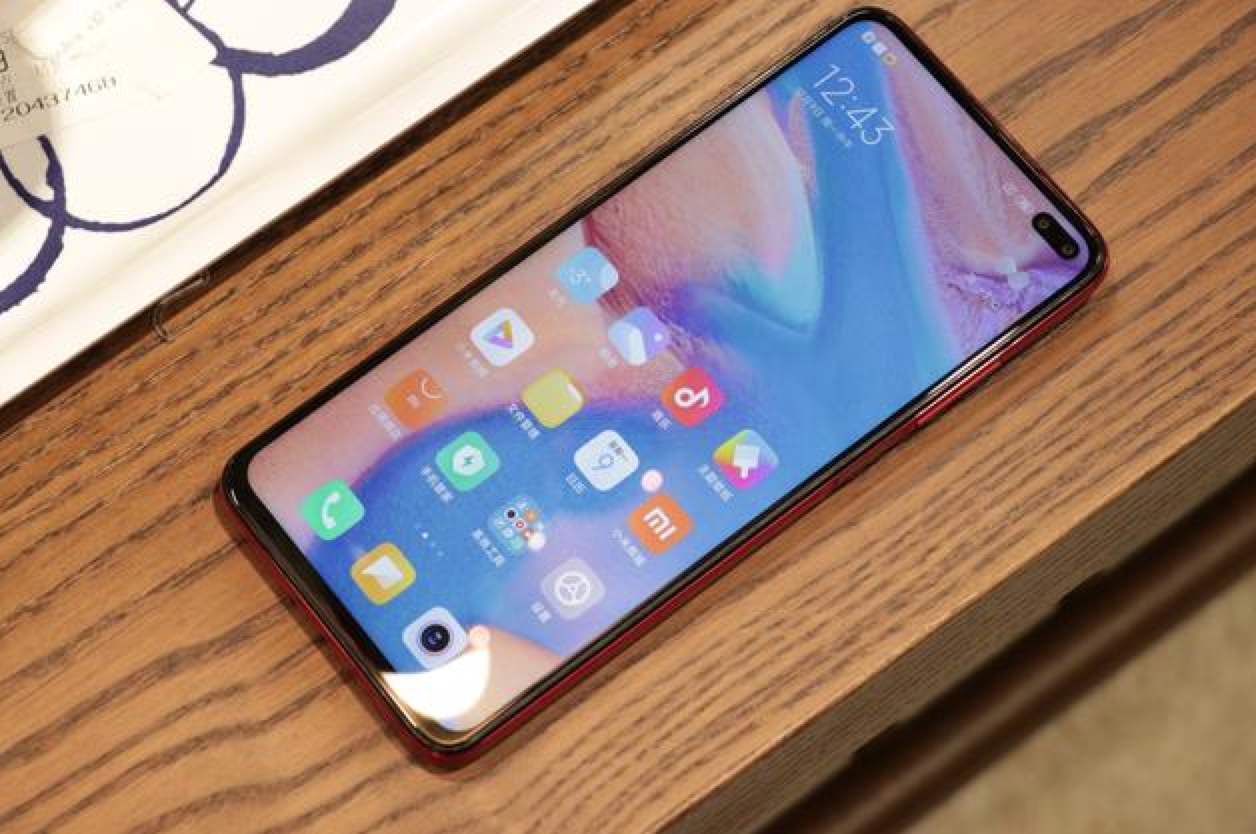 5g手机▲最便宜的双模5G手机，120Hz高刷新率+前后六摄只卖1348！