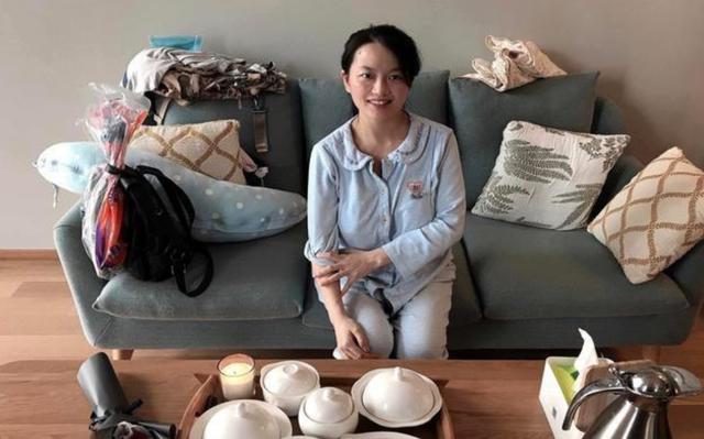#整容#她2岁出道年入百万,因颜值太高“被禁止整容”,如今变这样