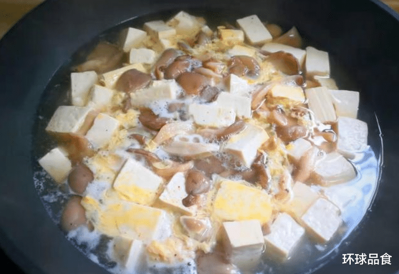 酸菜鱼|秋天,豆腐和它是绝配,比鸡汤还鲜美,补脑益智,孩子长个头