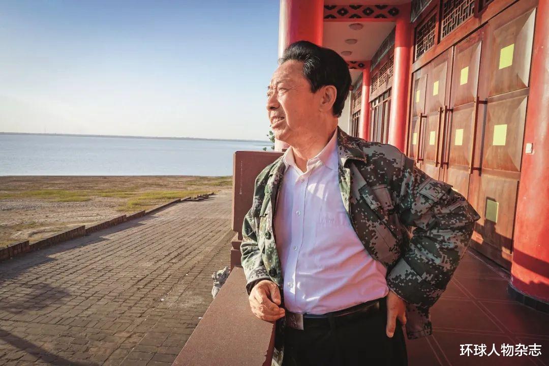 宁波机场|奋斗40年从农民变市长，退休务农10年变抖音网红，74岁还折腾，他图啥？