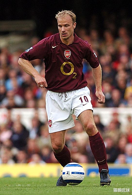 罗本：荷兰足球20年十大巨星，现役仅罗本入选，冰王子排第二，第一太妖