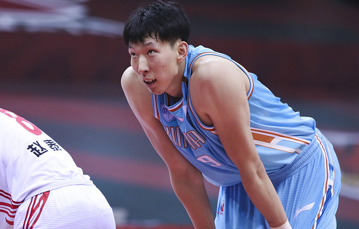 「易建联」CBA复赛首日，七大本土内线集体发威，谁是你心中的NO.1？