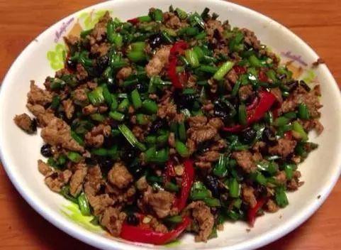 【】被名字“耽误”的中国小吃，味道很好却败给了名字，网友：没食欲
