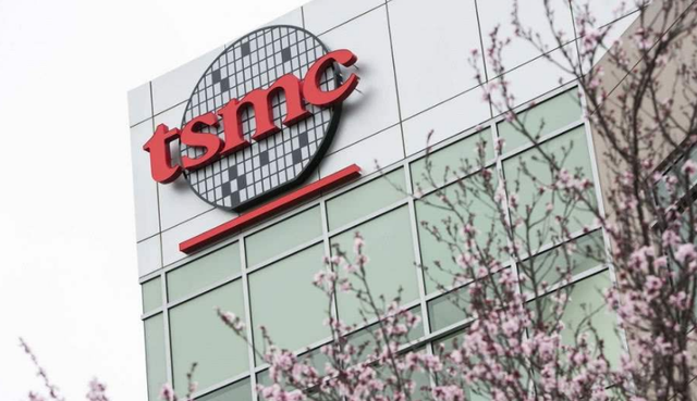 华为|两极反转!华为浴火重生美国迎来坏消息,余承东果然有远见