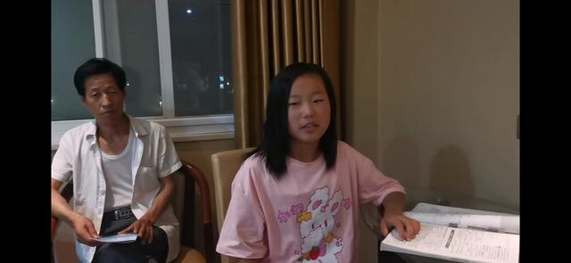 月亮|第一名中考总分787,语文124,数学143,英语130,想去复旦读大学