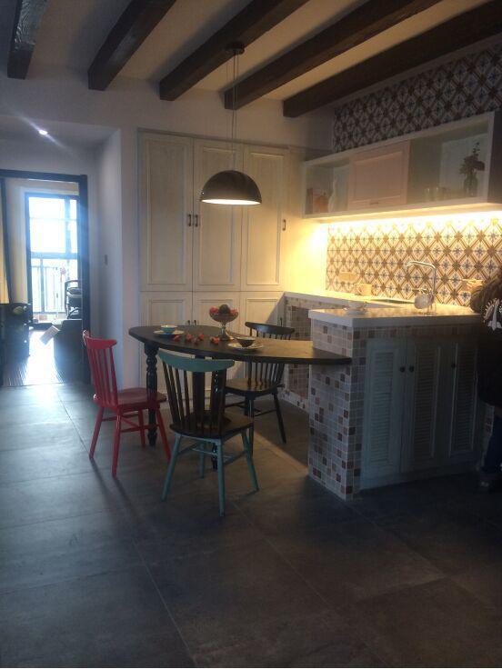 越来越多人喜欢在吊柜下面挖个洞,开始不理解,没想到这么好用