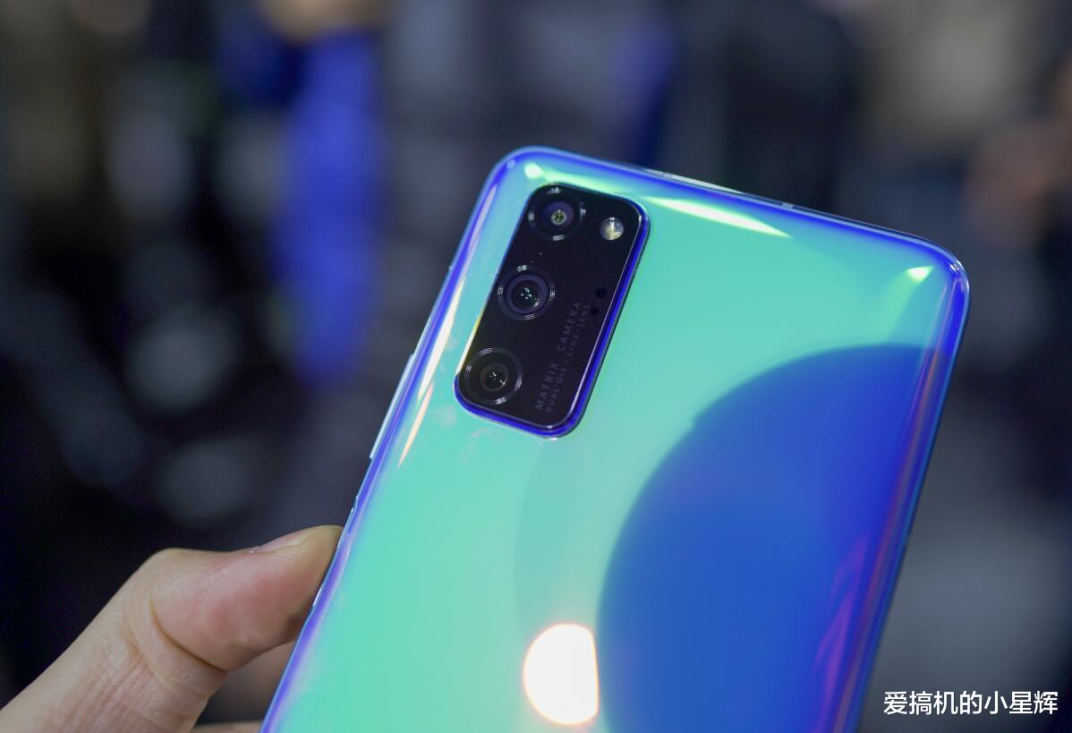 荣耀play▲为什么懂手机的会选荣耀V30Pro ，而不是Play4Pro，因为优势明显