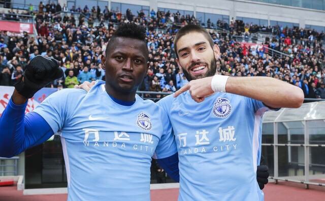 欧联杯|金信煜重伤！崔康熙一招鲜埋隐患，申花王牌机会来了马丁斯难留队