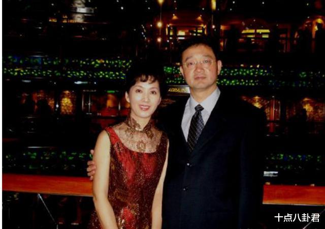 龚雪|80年代美女龚雪：为了爱情放弃事业嫁到美国，67岁风采依旧