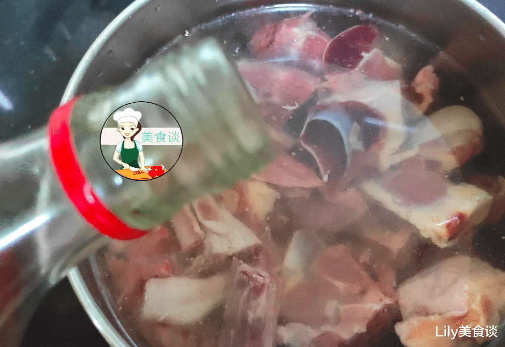 『猪肉』天热了，吃猪肉牛肉都不如吃它，鲜香滋补不上火，关键价格还便宜