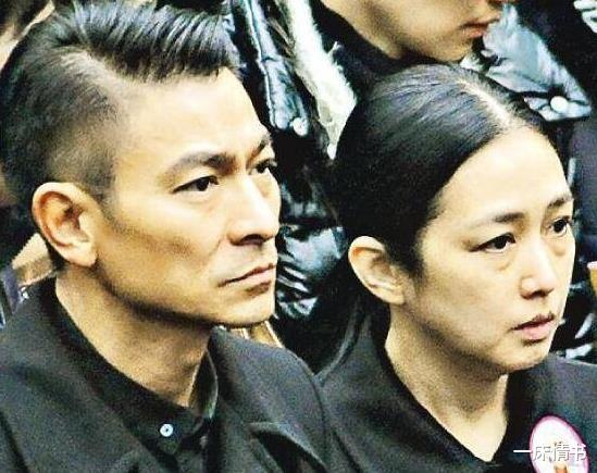 黄日华:黄日华太太梁洁华病逝,无线五虎将汤镇业娶嫩妹,梁朝伟膝下无子