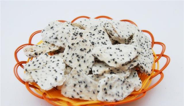 「排毒」吃红心火龙果以后,大小便都是红的,对身体有危害吗?看医生理解