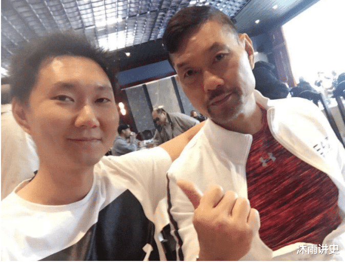 吴京■他曾打断李连杰手臂，一脚踢飞吴京，无人敢和他拍打戏，如今61岁成这样！