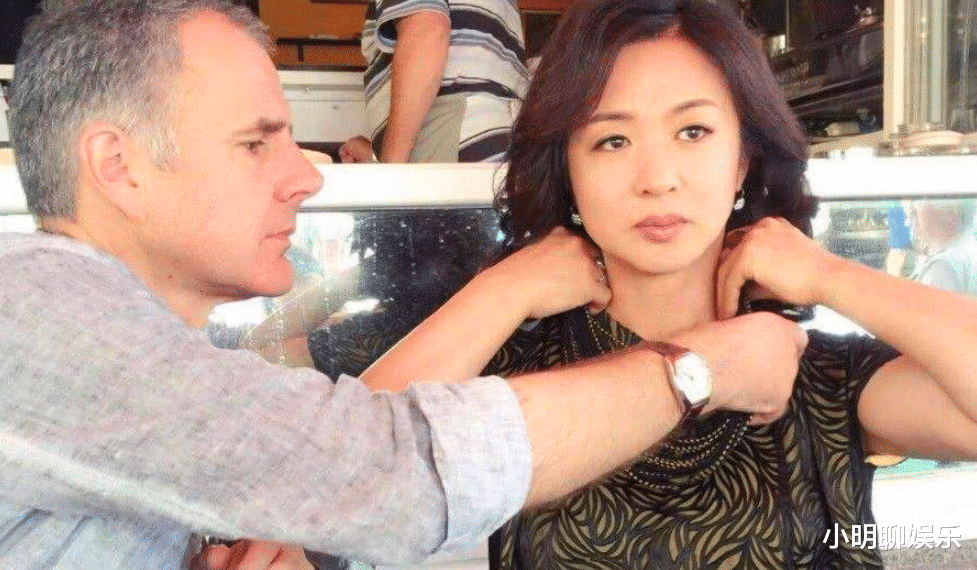 【金星】金星：和老公汉斯离婚仅仅用了5五分钟！刚出民政局就进了派出所