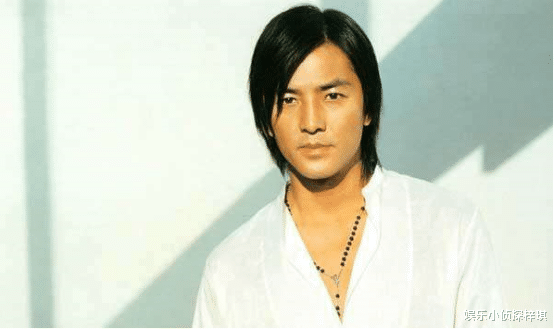 迪丽热巴|被封杀的郑伊健52岁依旧没解封,知道他当初做的事后,就明白了