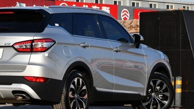 SUV|连续3个月卖4辆，连发动机都是宝马，一身名牌跌至6.9万，可惜了