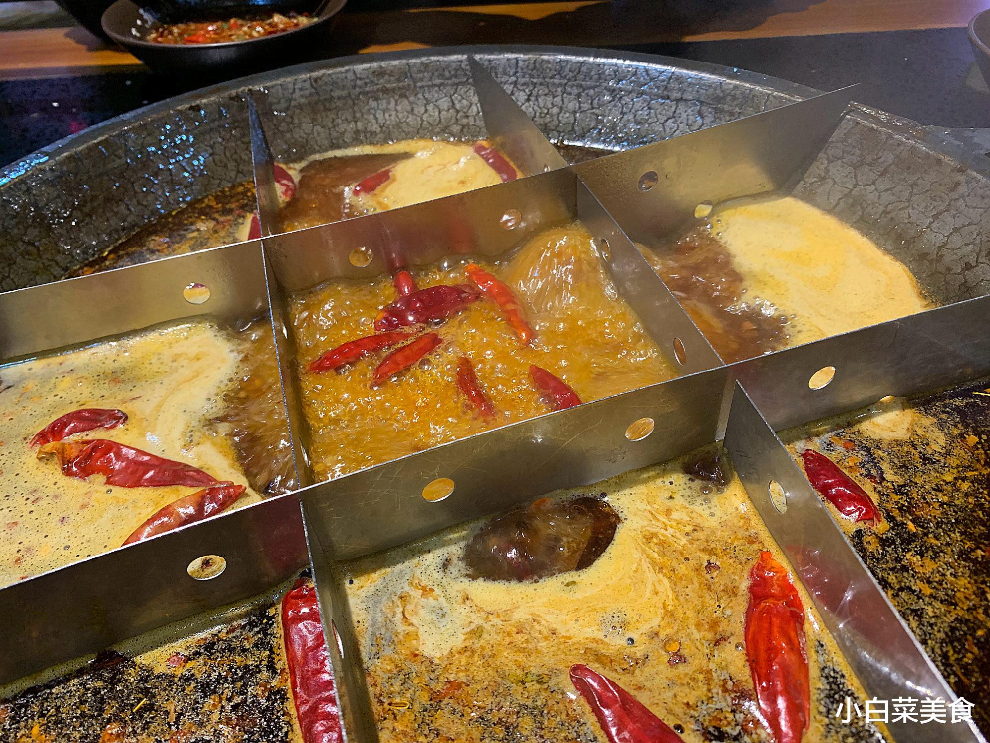 [重庆火锅]重庆火锅里的“黄喉”是什么？你以为是猪牛的喉咙？大错特错了