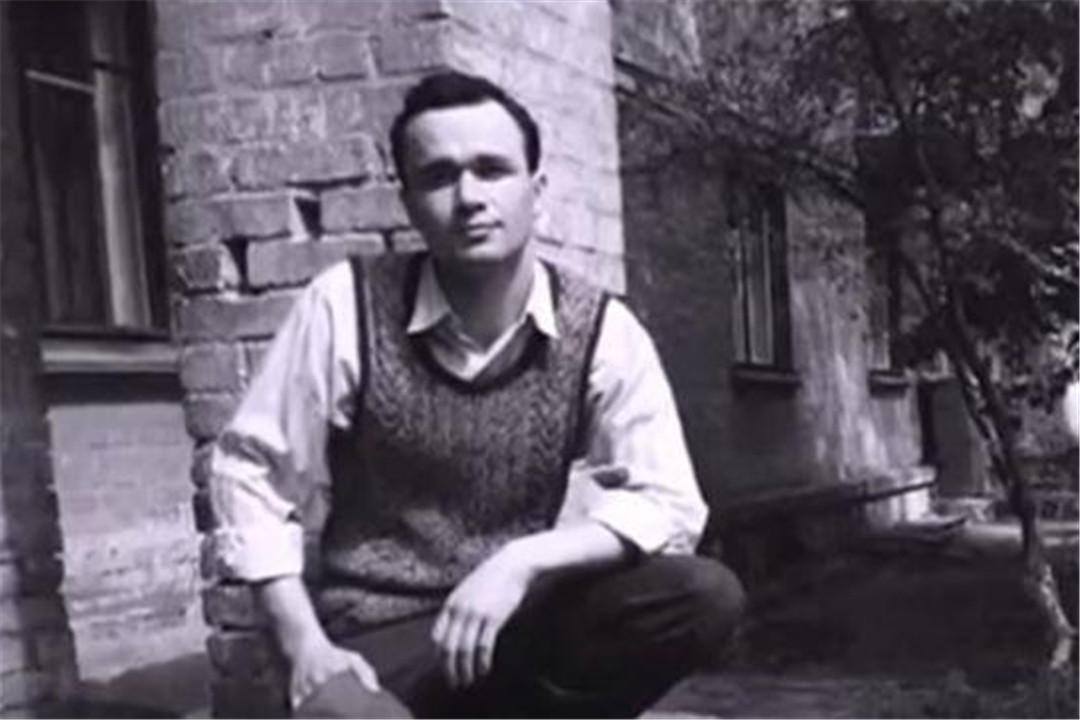 科学家|苏联男子拍到不明物体，从1957年去到2006年，科学家也难以解释！