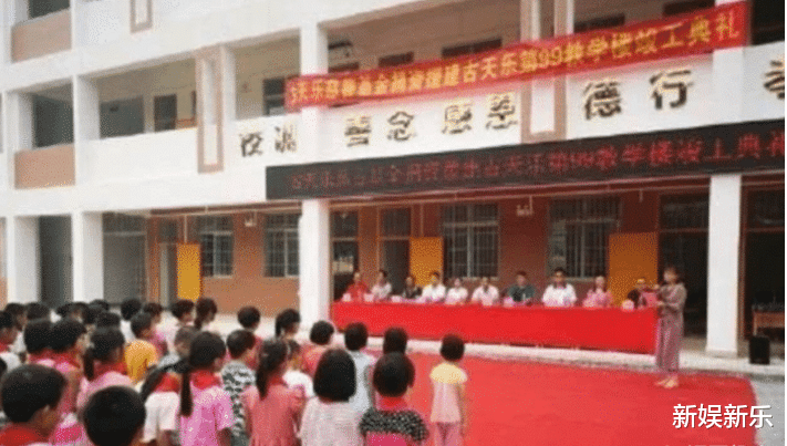 影帝|曾经的“影帝”，如今竟然在县城商演，网友：无论多烂我都支持