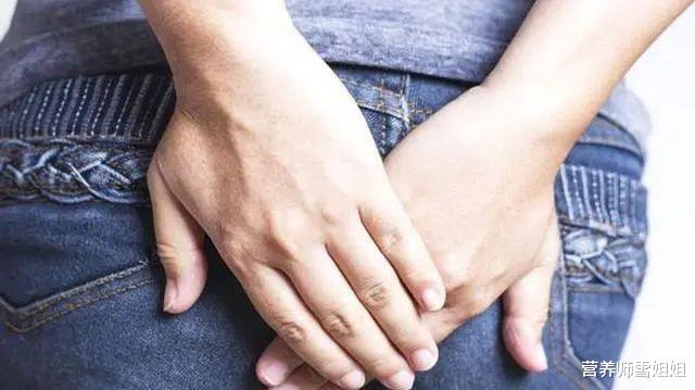 「长寿」寿命短的人，身上3处比较“臭”，若没有，身体还算健康，易长寿