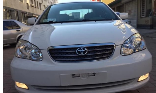 房车|05年的自动挡花冠和15年的手动挡奇瑞风云，你怎么选？